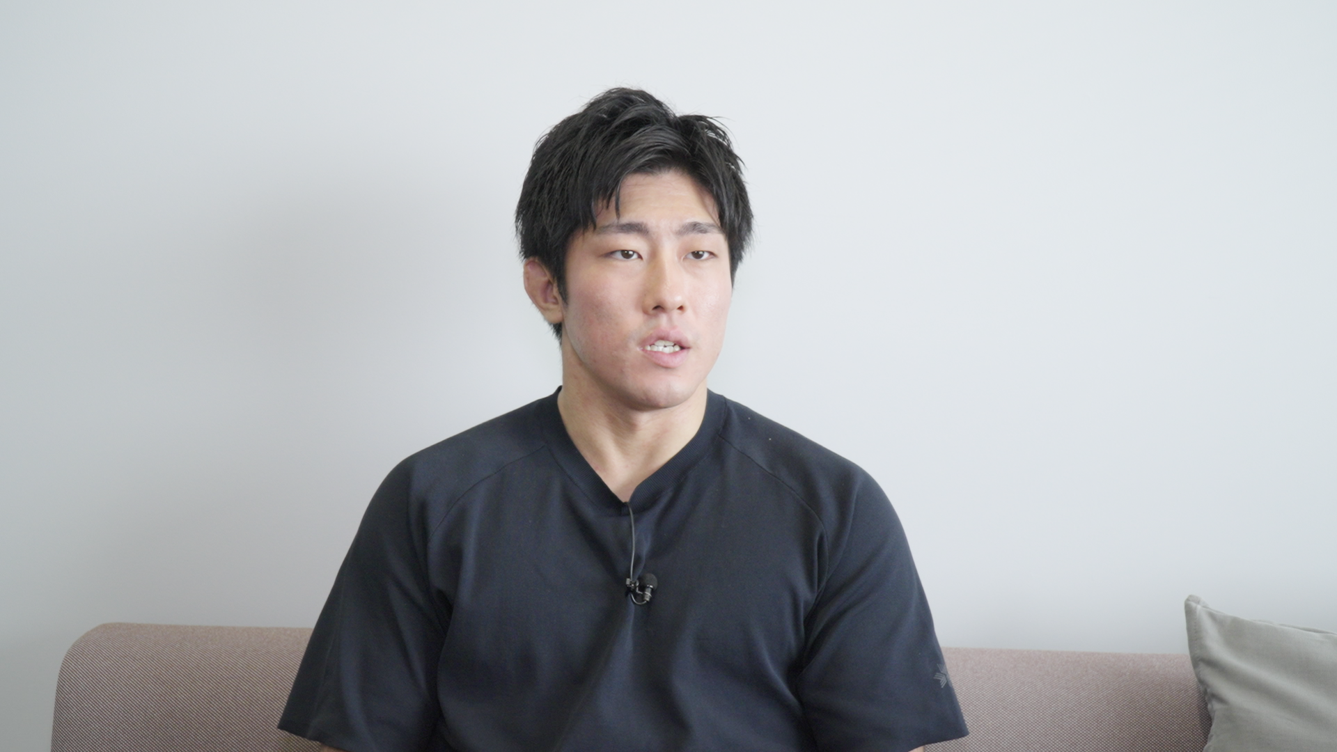 FISW杯男子スラローム開幕、小山選手登場